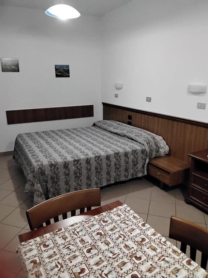 B&B Da Giorgia Crodo Luaran gambar